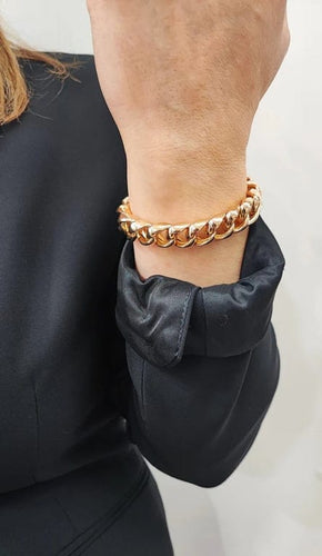 Bracelet Bracelet à maillons carrés en or jaune 18K 58 Facettes Brac.Carré.1413