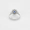 Bague 47 Bague marguerite en or gris 18k, saphir ovale et diamants 58 Facettes DADB-05