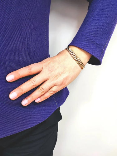 b2d6aa3b-91bd-4394-a8cf-ad6cd1264400