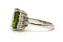 Bague 56 Bague contemporaine en or blanc 18 carats, péridot et diamants 0,66 ct 58 Facettes 23249