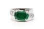 Bague 57 Bague contemporaine en or blanc 18 carats avec émeraude et diamants 58 Facettes 23248