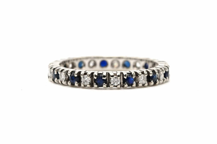 ce4fb7df-b259-433b-7238-c61466731d00