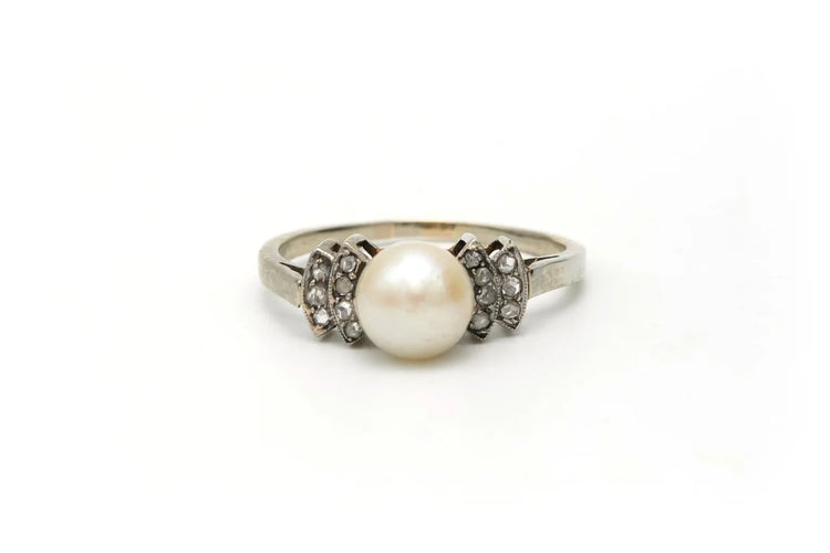 Bague 55 Bague Art déco en or blanc 18 carats avec perle et diamants 58 Facettes 22271