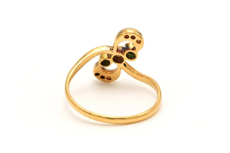 Bague 57 Bague Art nouveau en or jaune et blanc 18 carats, perle, émeraudes et diamants 58 Facettes 22502