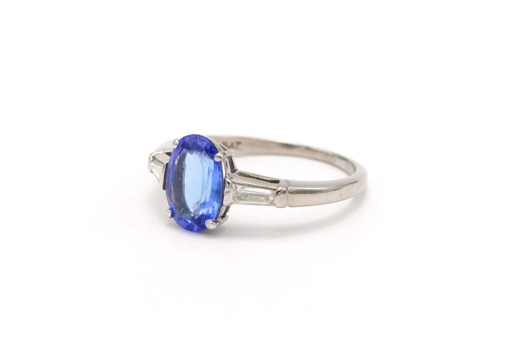 Bague 53 Bague contemporaine en platine avec tanzanite et diamants 58 Facettes 22184