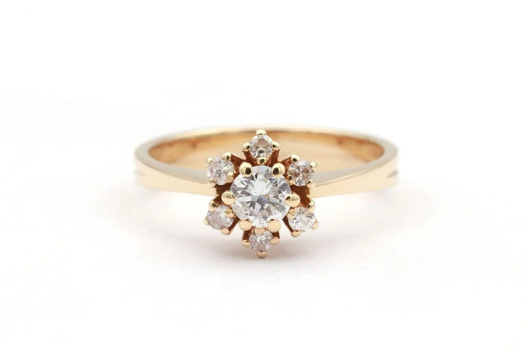 Bague 54 Bague contemporaine en or jaune 18 carats sertie de diamants (0,48 ct) 58 Facettes 23065