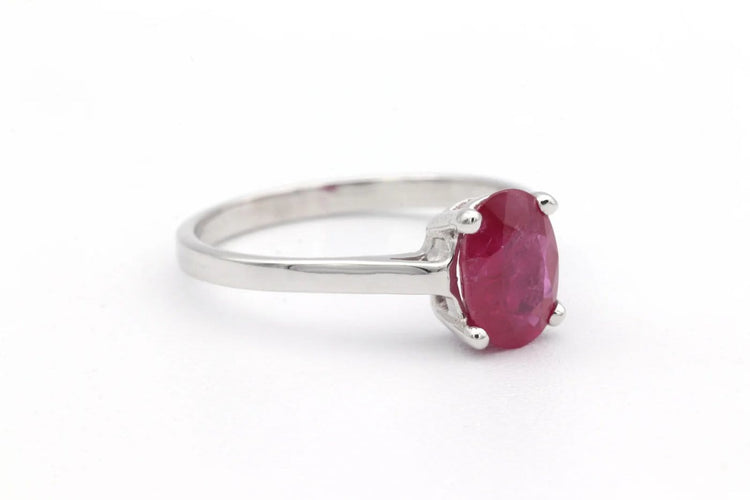 Bague 52 Bague contemporaine en or blanc et rubis 58 Facettes 19408
