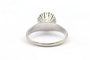 Bague 53 Bague contemporaine en or blanc 18 carats sertie de diamants 58 Facettes 19665