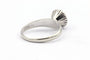 Bague 53 Bague contemporaine en or blanc 18 carats sertie de diamants 58 Facettes 19665