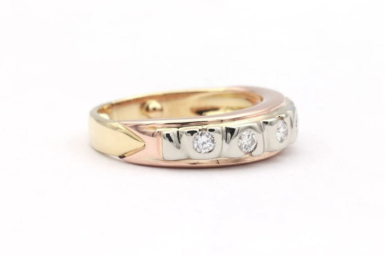 Bague 47 Alliance demi-américaine - Bague en or jaune, blanc et rose 18 carats et diamants 58 Facettes 19455