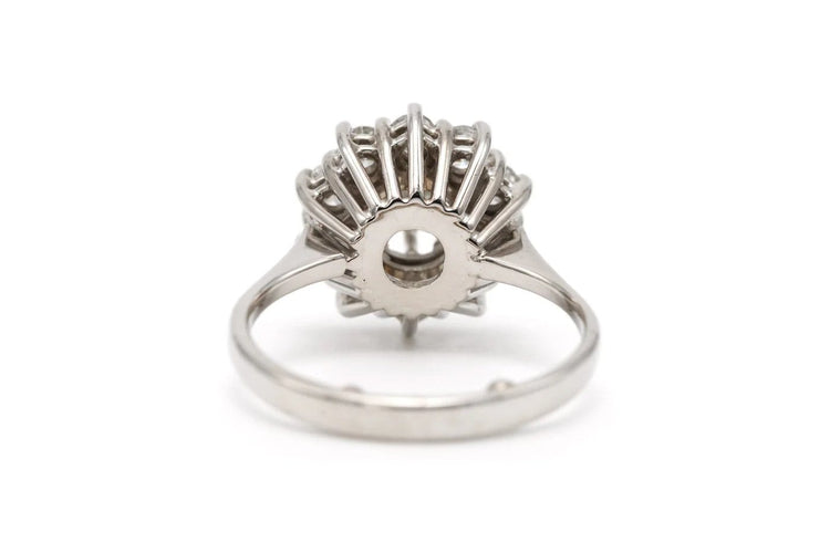 Bague 50 Bague contemporaine en or blanc 18 carats sertie de diamants 1,35 ct 58 Facettes 23066