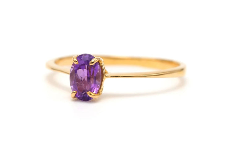Bague 52 Bague contemporaine en or jaune 18 carats sertie d’une améthyste 58 Facettes B784
