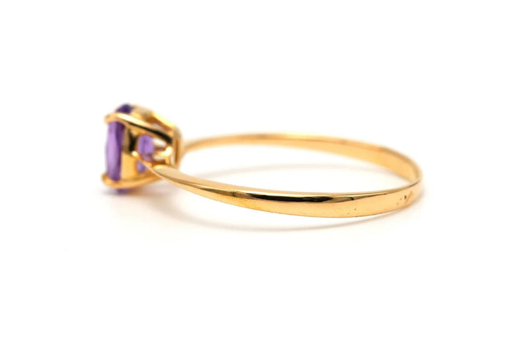 Bague 52 Bague contemporaine en or jaune 18 carats sertie d’une améthyste 58 Facettes B784