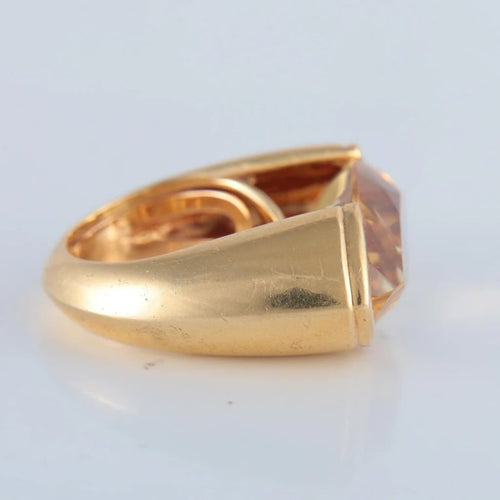 55761383-88a6-49eb-c279-9b0a8d04e800