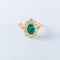 Bague 53 Bague en or jaune 18 ct avec émeraude et diamants 58 Facettes