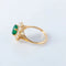 Bague 53 Bague en or jaune 18 ct avec émeraude et diamants 58 Facettes