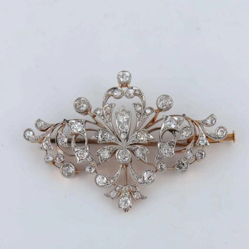 Broche Broche en platine sertie de diamants 58 Facettes