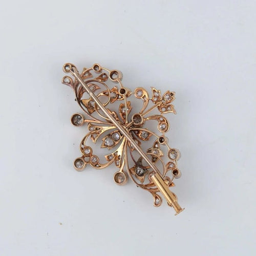 Broche Broche en platine sertie de diamants 58 Facettes
