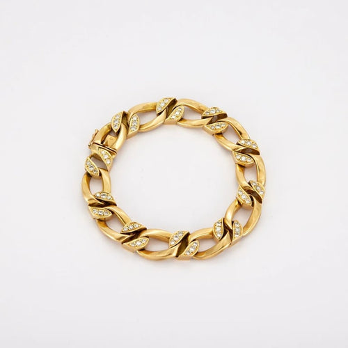 d971e8ce-babe-4bb4-8a84-4f2dbe8d2200