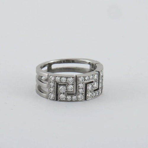 Bague 55 Bague anneau motif grec en platine pavée de diamants 58 Facettes
