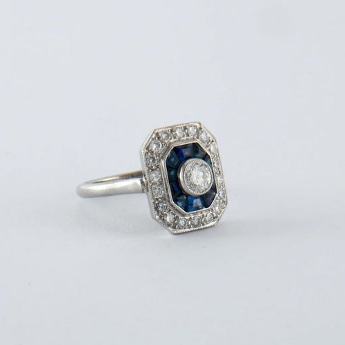 Bague 53 Bague style Art déco en platine avec saphirs et diamants 58 Facettes