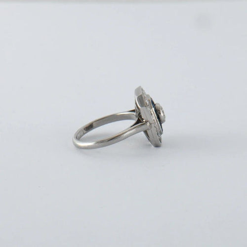 Bague 53 Bague style Art déco en platine avec saphirs et diamants 58 Facettes