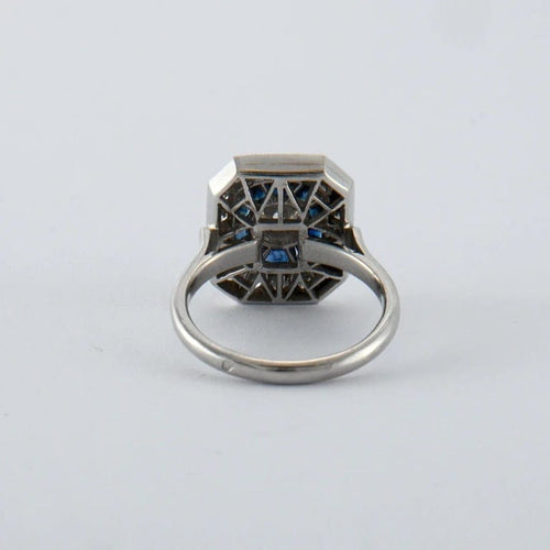 Bague 53 Bague style Art déco en platine avec saphirs et diamants 58 Facettes