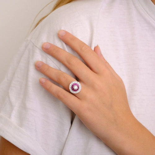 Bague 53.5 Bague style Art déco en platine avec diamants et rubis 58 Facettes