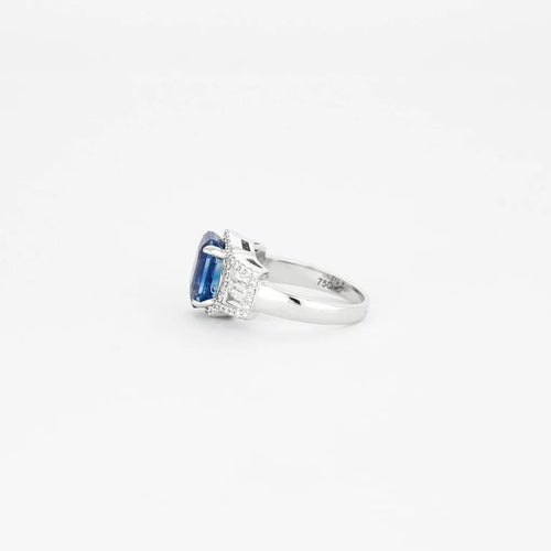 Bague 53 Bague Art déco en or blanc avec saphir de Ceylan et diamants 58 Facettes