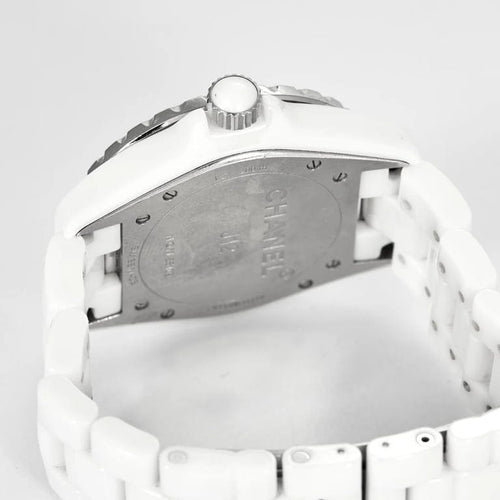 Montre Chanel J12 - Montre en céramique blanche et diamants 58 Facettes
