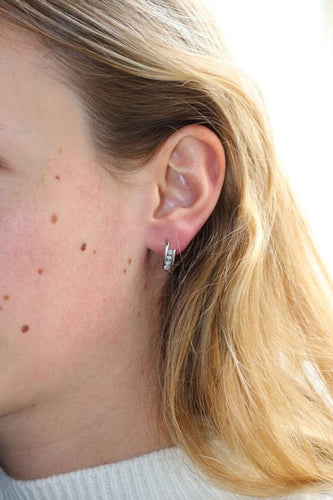 Boucles d'oreilles Boucles d'oreilles en or gris 18k et diamants taille brillant 0,40 ct 58 Facettes 395