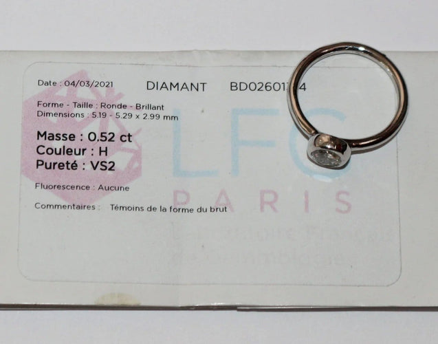 Bague 52 Bague solitaire en or blanc 18k avec diamant 0,52 ct 58 Facettes 412