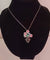 Pendentif Broche-pendentif panier de fleurs Art déco en or blanc 18 k 58 Facettes 446