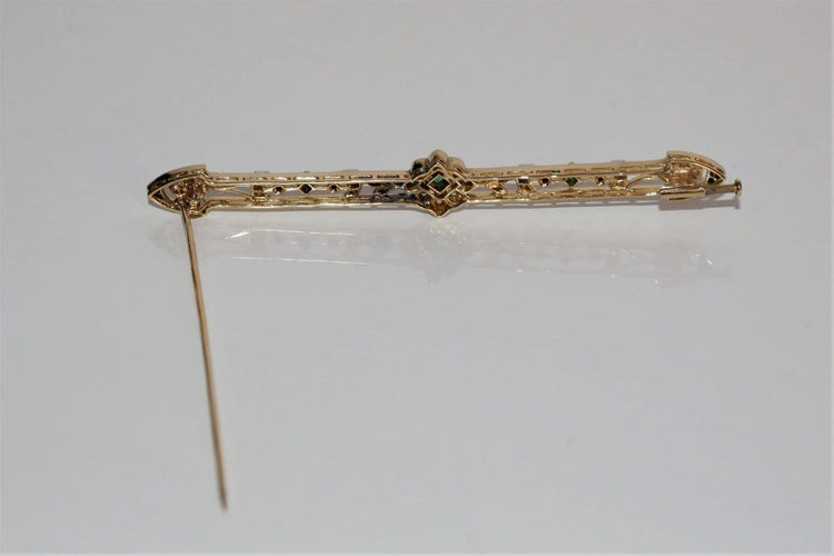 Broche Broche-barrette Art déco en or 18k avec émeraudes, perles et diamants 58 Facettes 525