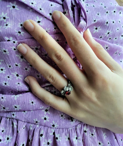 Bague 51.5 Bague ancienne Vous et Moi en or jaune, argent et doublet grenat-verre 58 Facettes 513