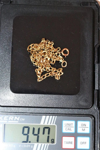 Collier Collier en or jaune 18k avec pendentif en corail sculpté et diamants 58 Facettes 536.250