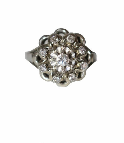 Bague 54 Bague marguerite en platine et or blanc, diamants 58 Facettes 567