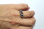 Bague 55 Bague duo ancienne en or jaune 18 carats, perles et pierres bleues 58 Facettes 573