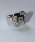 Bague 46 Bague chevalière Art déco en or blanc et platine avec diamants 58 Facettes 584