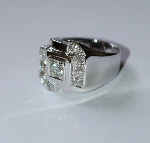 Bague 46 Bague chevalière Art déco en or blanc et platine avec diamants 58 Facettes 584