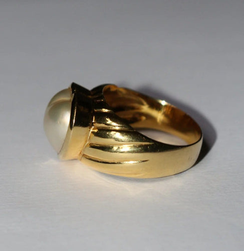 Bague 57 Bague cœur en or jaune 18 carats avec perle mabé 58 Facettes 563