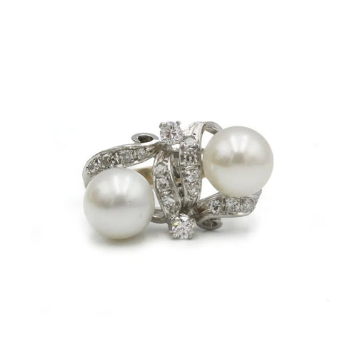 Bague 55 Bague en or blanc 750 sertie de diamants et perles 58 Facettes 1176