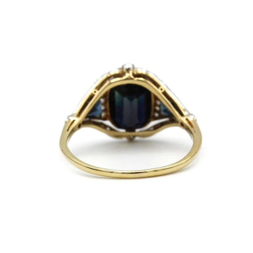 Bague 54 Bague en or 750, saphirs et diamants 58 Facettes 1169
