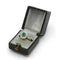 Bague 47 Bague marguerite en or jaune, platine, émeraude et diamants 58 Facettes 1192