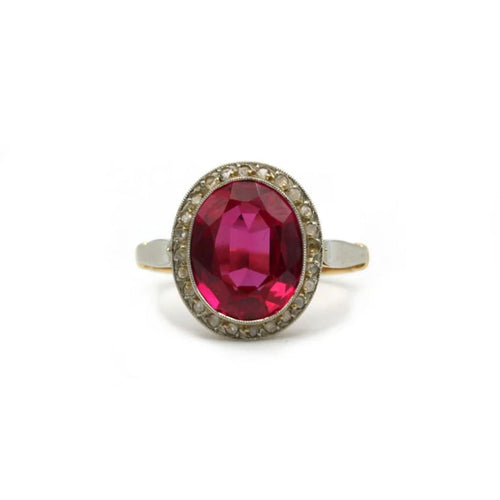 Bague 53 Bague en or jaune et or blanc, rubis synthétique et diamants 58 Facettes 1083