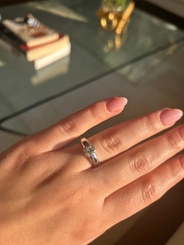 Bague 52 Bague solitaire - Diamant taille brillant en or blanc 750 58 Facettes 1081