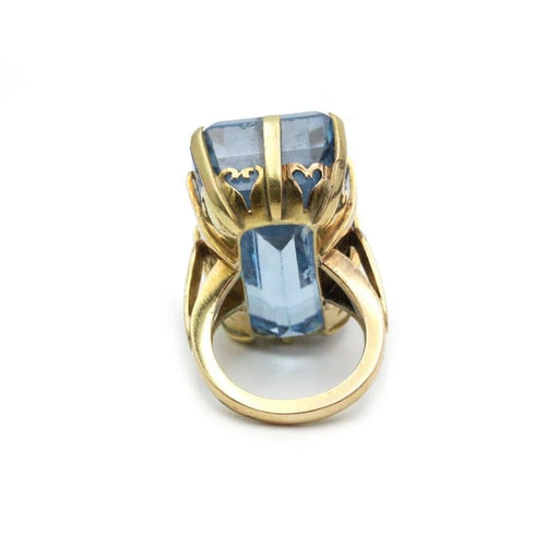 Bague 50 Bague en or jaune 750‰ et topaze bleue 58 Facettes 1072