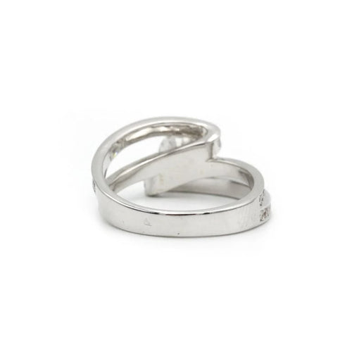 Bague 55 Bague en or blanc 18 carats et diamants 58 Facettes 1130