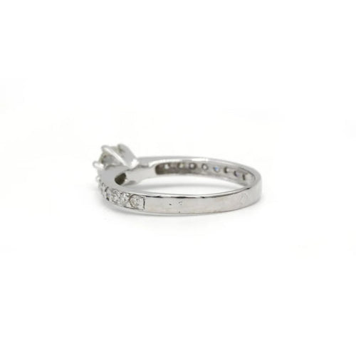 Bague 49 Bague en or blanc 750‰ avec diamants 58 Facettes 1145