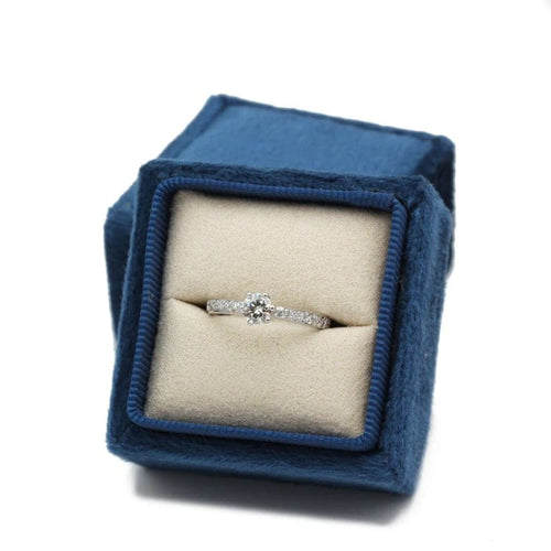 Bague 49 Bague en or blanc 750‰ avec diamants 58 Facettes 1145